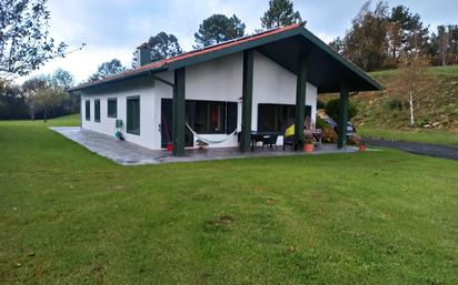 Exterior view of House or chalet for sale in Erandio  with Heating, Private garden and Parquet flooring