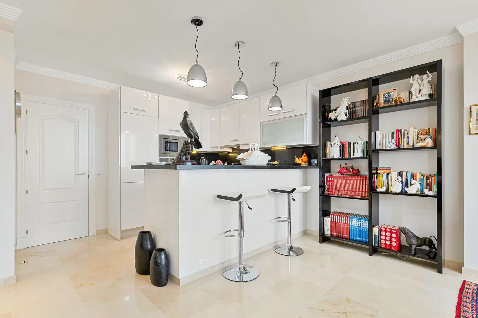 Kitchen of Flat for sale in Marbella  with Air Conditioner, Heating and Terrace