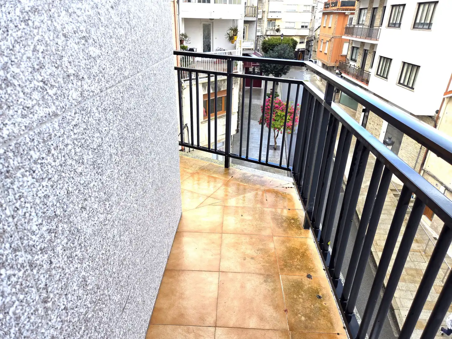 Balcony of Flat for sale in Sanxenxo  with Parquet flooring, Terrace and Oven