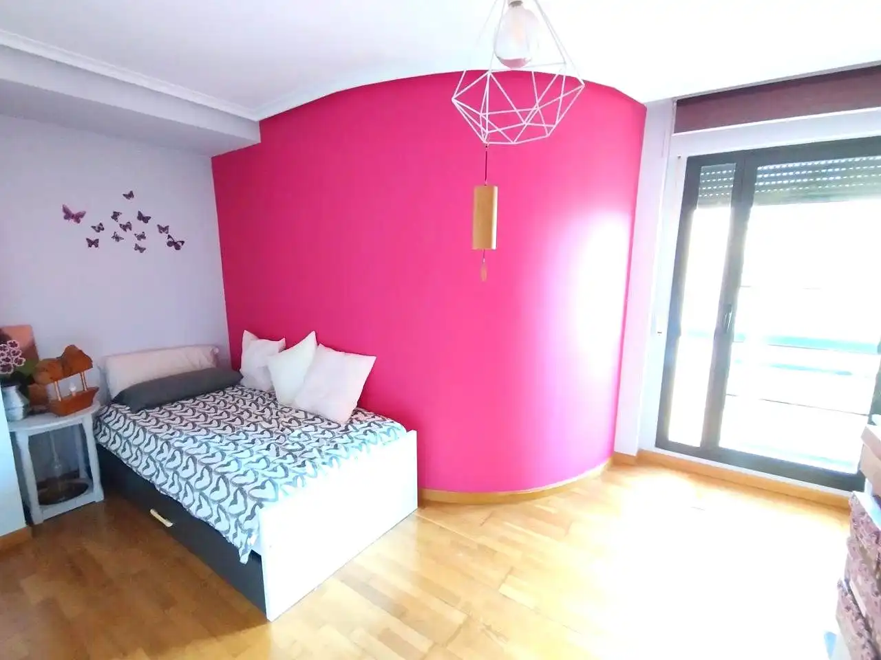 Schlafzimmer von Wohnungen zum Verkauf in Lardero mit Heizung, Parkett und Abstellraum