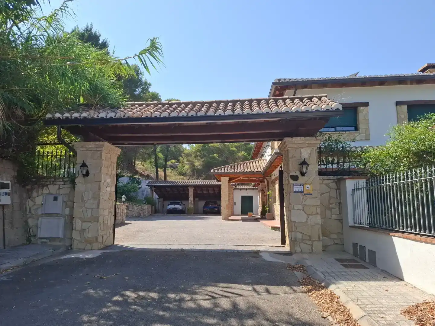 Vista exterior de Casa o chalet en venta en Carcaixent con Aire acondicionado, Jardín privado y Piscina