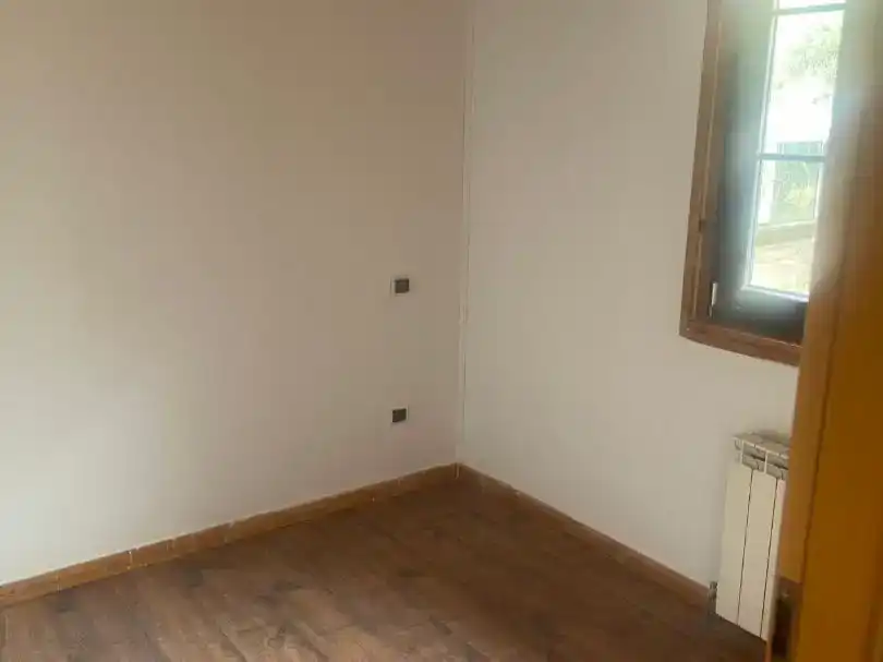 Flat for sale in Valdeavero  with Air Conditioner