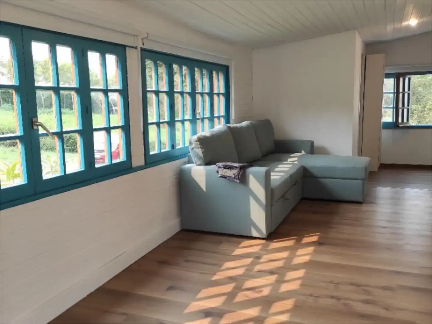 Living room of Study for rent in Oleiros  with Private garden, Parquet flooring and Furnished
