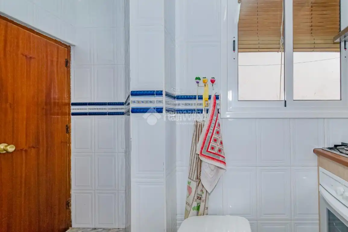 Baño de Casa adosada en venta en Lucena con Aire acondicionado y Amueblado