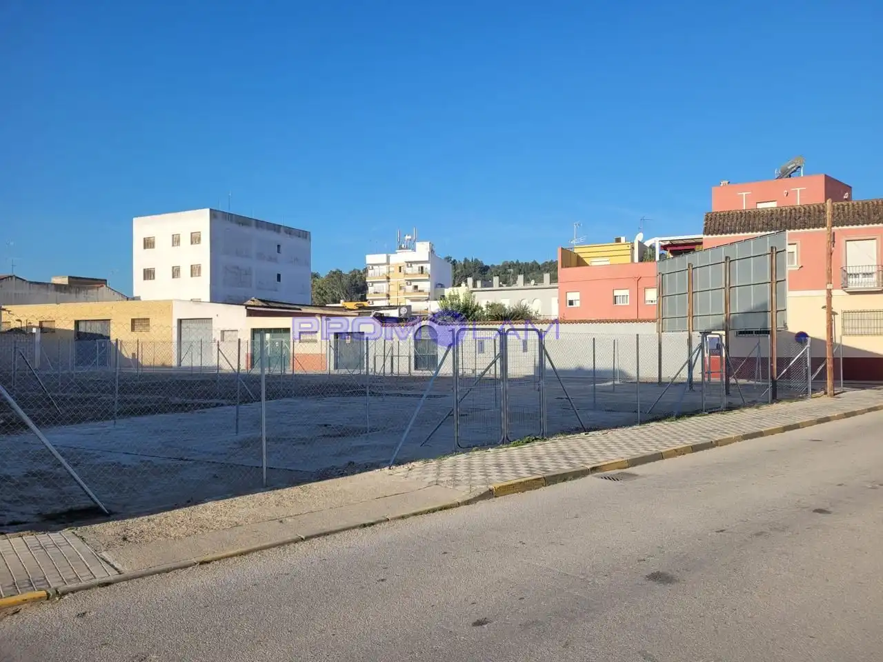 Vista exterior de Residencial en venta en Gelves