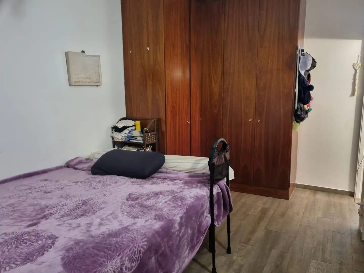 Schlafzimmer von Wohnung zum Verkauf in Badalona mit Klimaanlage und Heizung