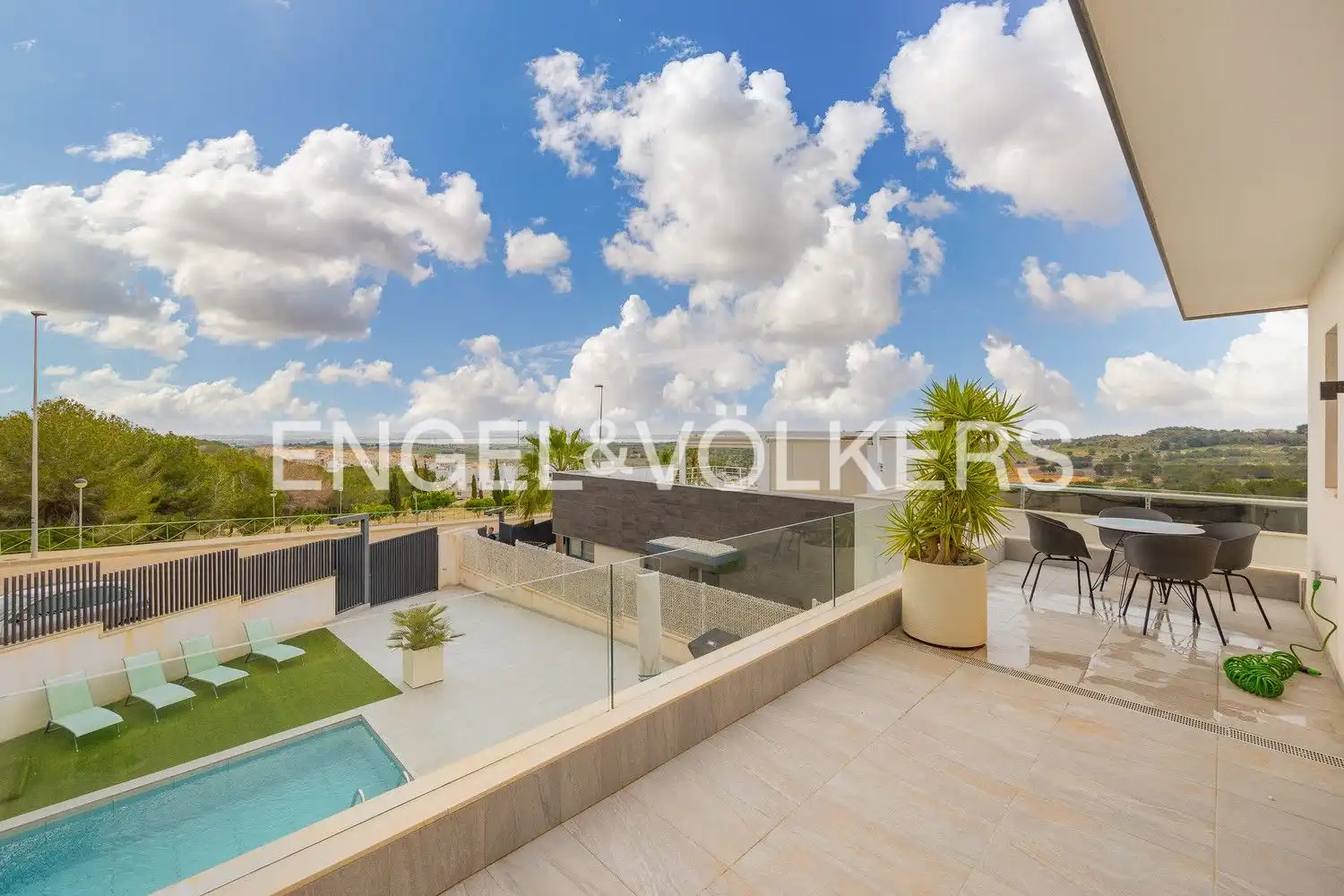 Casa amb terrassa en venda a San Miguel de Salinas, imagen 4
