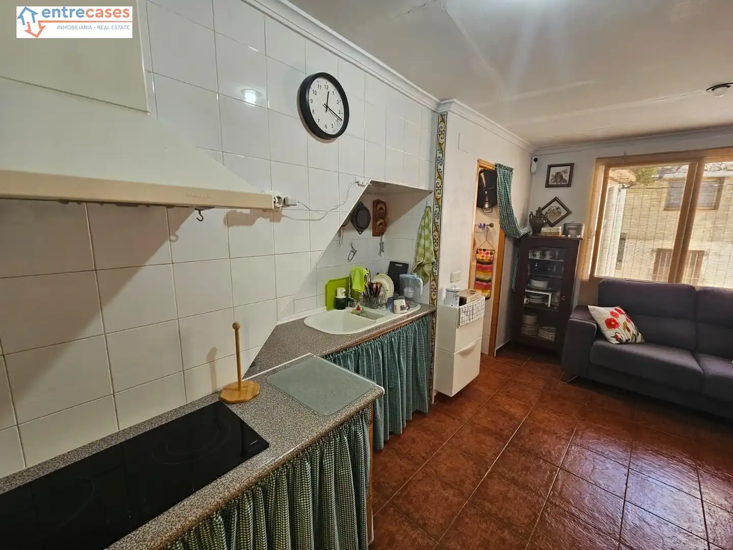 Cuina de Casa o xalet en venda en Algimia de Almonacid amb Aire condicionat
