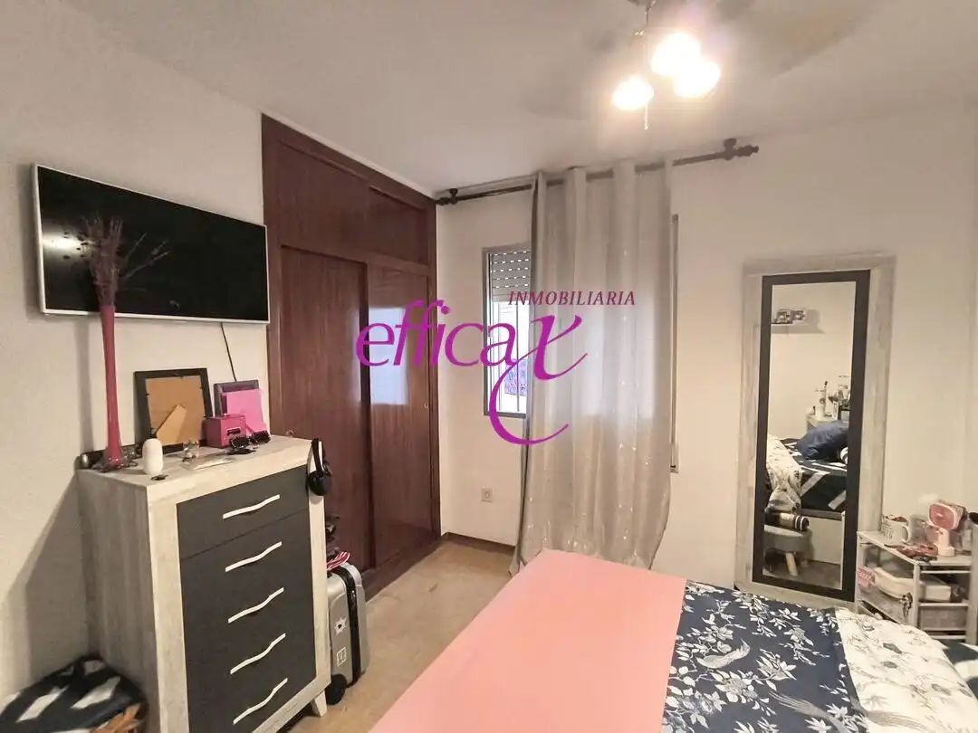 Bedroom of Flat for sale in Erustes  with Heating