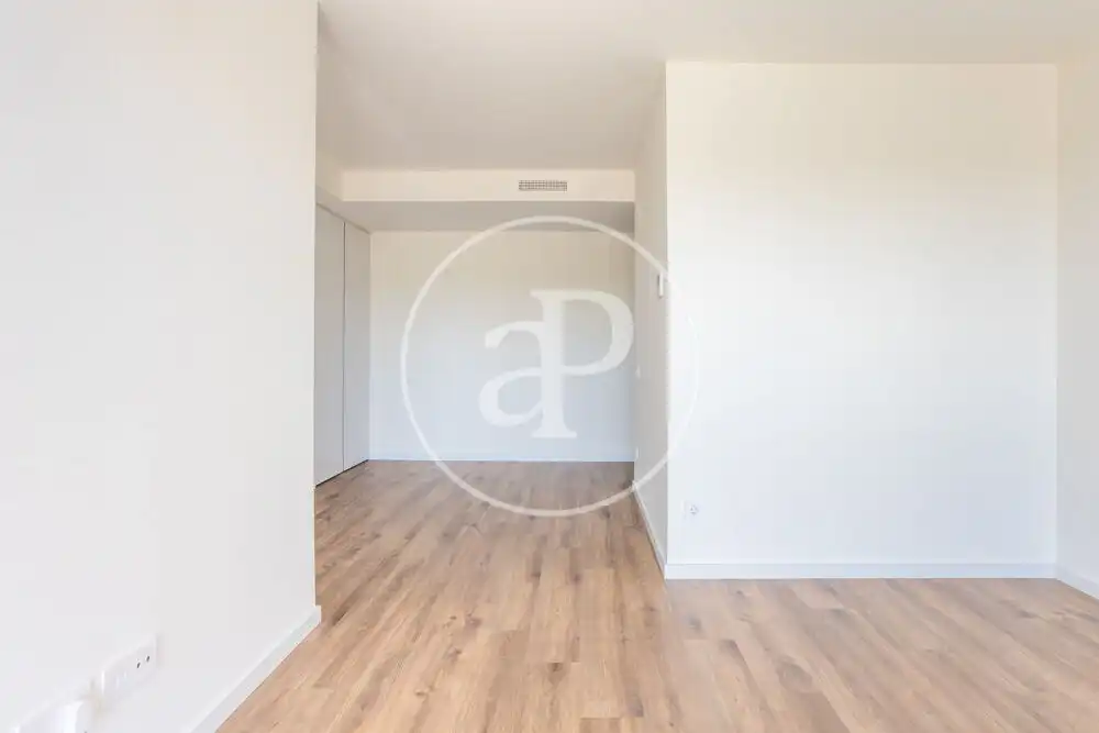 Piso en venta en Valencia con Aire acondicionado, Calefacción y Jardín privado