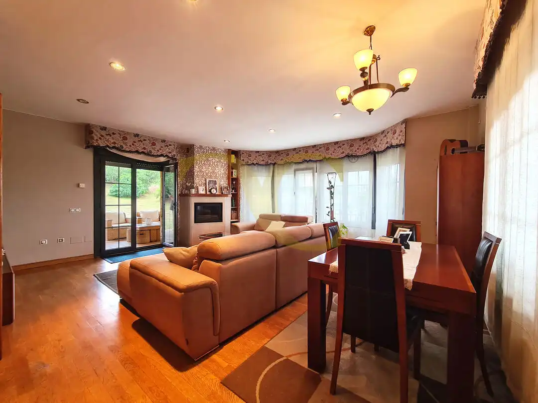 Living room of Houses for sale in Gijón   with Heating, Private garden and Terrace