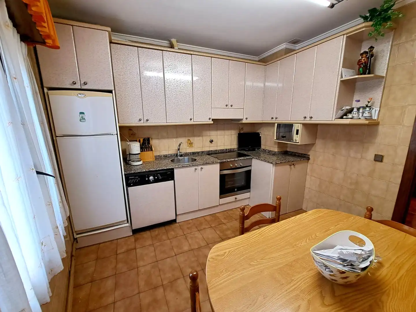 Cocina de Piso en venta en Haro con Calefacción, Amueblado y Balcón