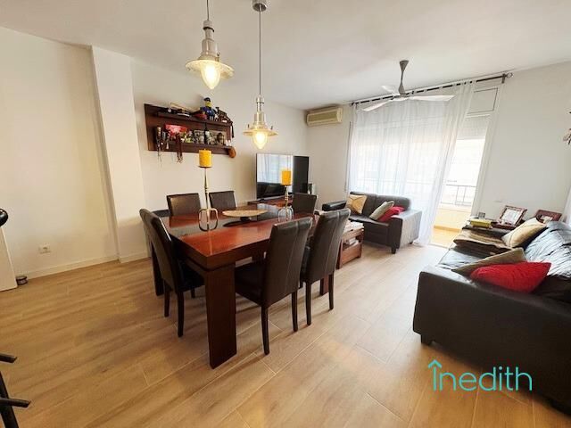 Menjador de Pis en venda en Cubelles amb Aire condicionat, Calefacció i Terrassa