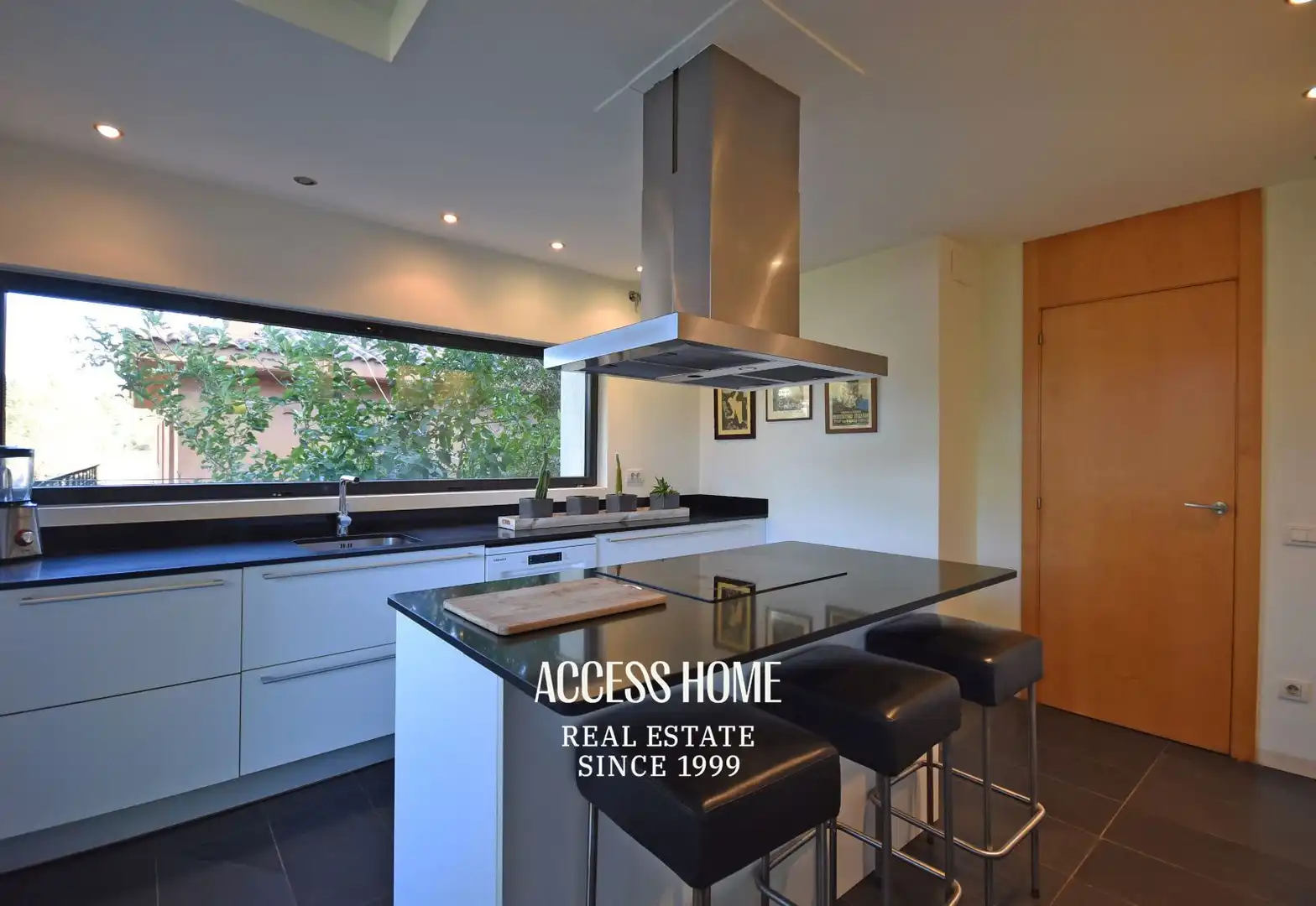Detached house with pool for sale in Cabrils, imagen 12