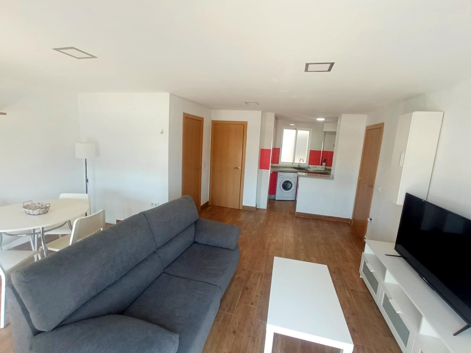 Sala d'estar de Pis de lloguer en Coria del Río amb Aire condicionat, Calefacció i Terrassa