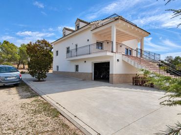 Casa con balcón en venta en Onil