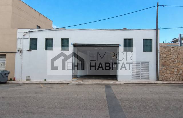 Local comercial en Venta en Carboneres - La Farella