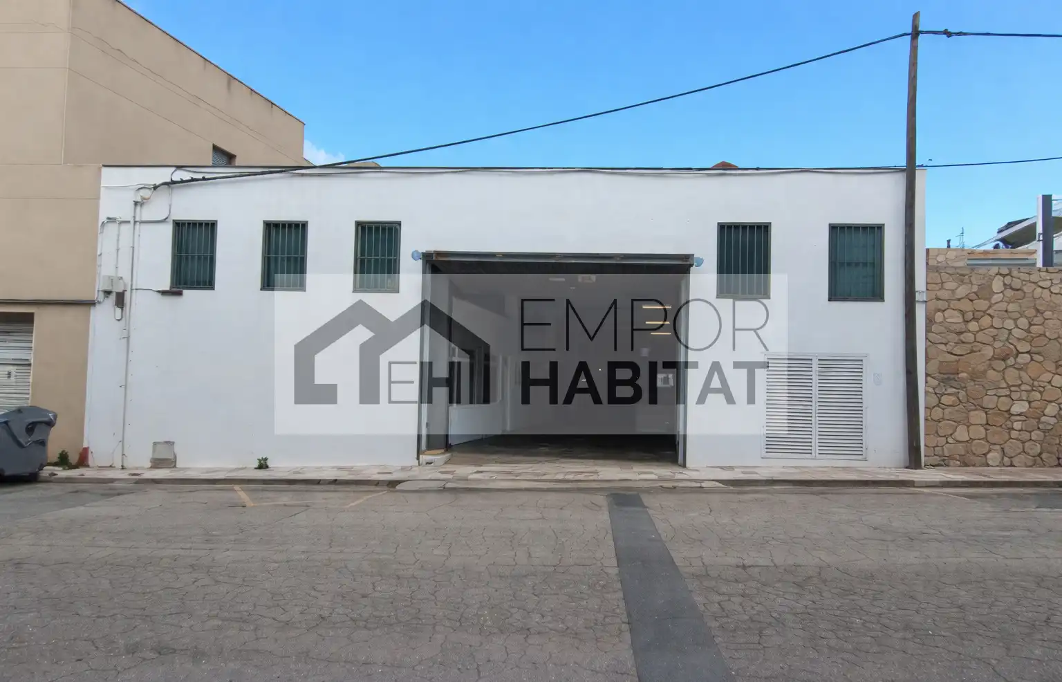 Local comercial en venta en Carboneres - La Farella