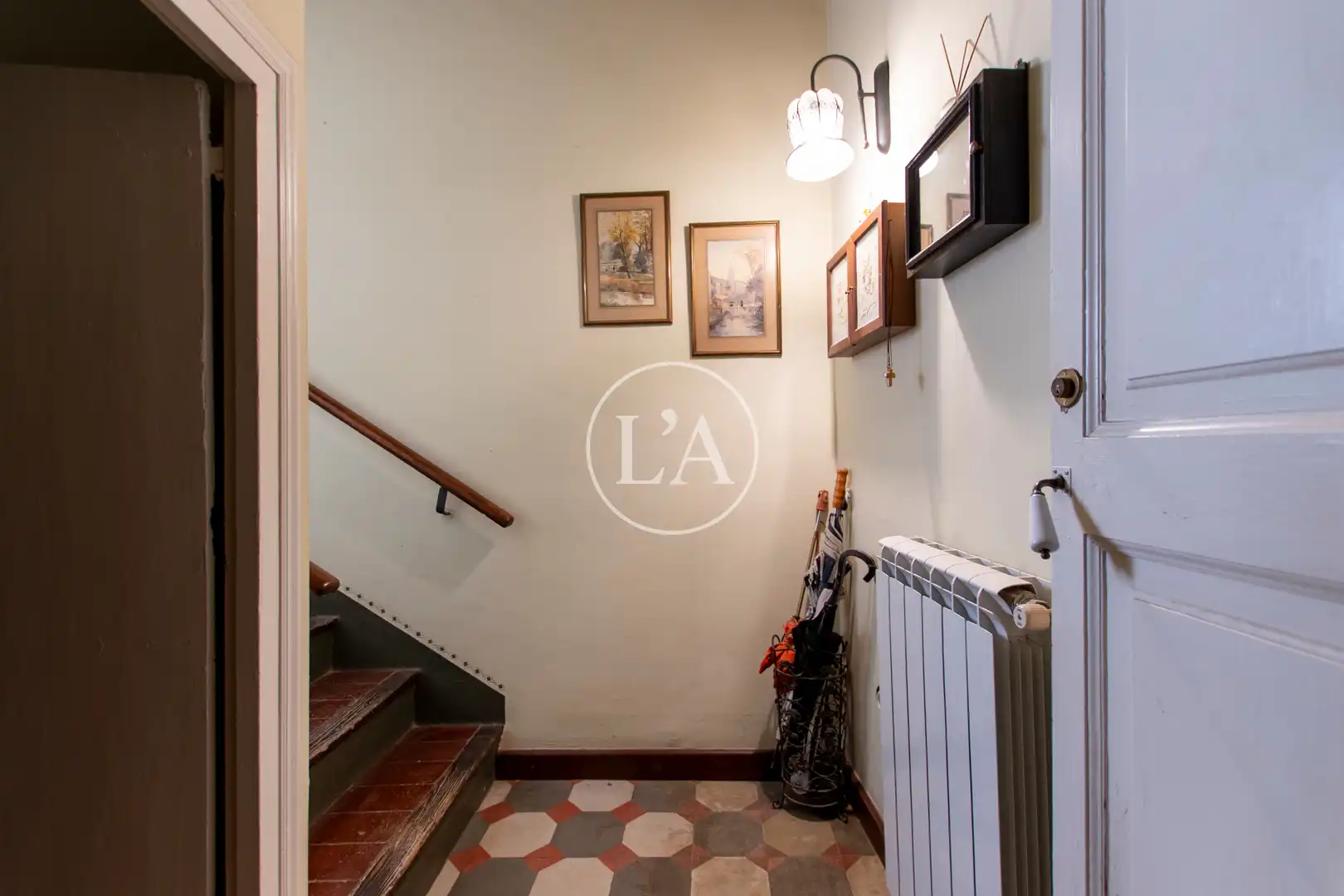 Casa aparellada amb terrassa en venda a Carrer de la Verge de la Pineda, imagen 44