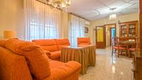 Living room of Flat for sale in  Sevilla Capital  with Air Conditioner