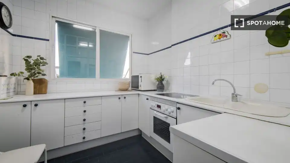 Room in Hispanoamérica - Bernabéu