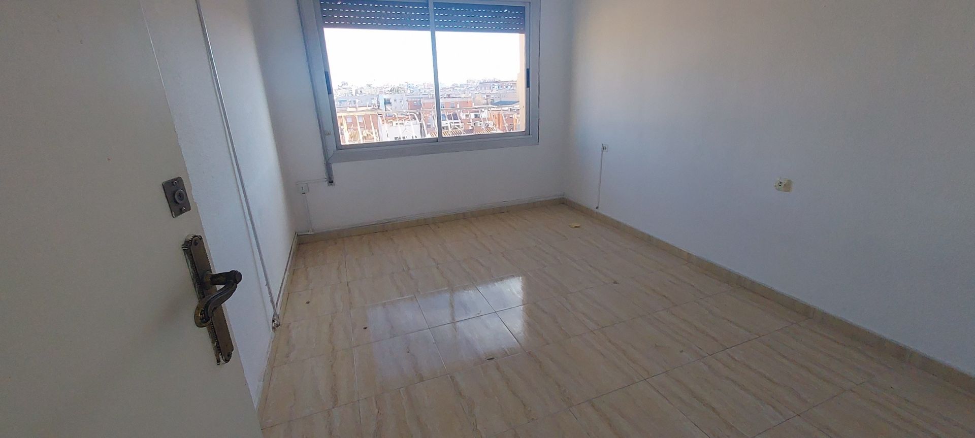 Dormitori de Pis en venda en Sabadell