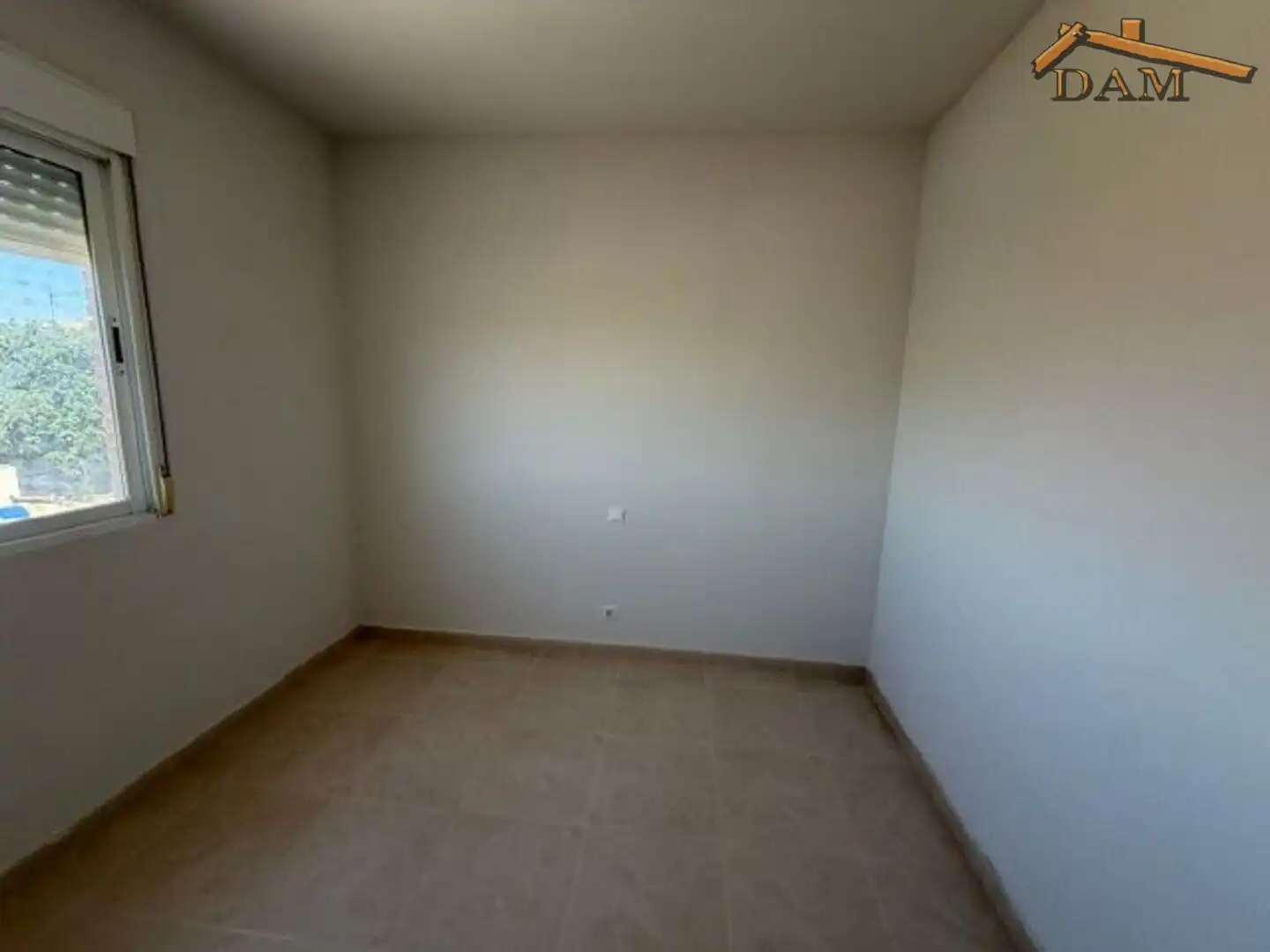 Habitación de Casa adosada en venta en Carmena