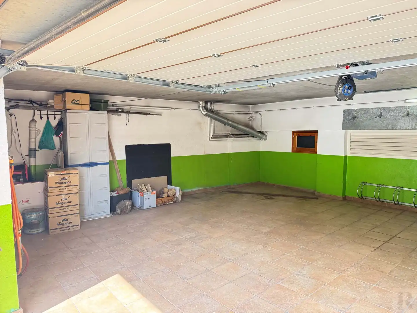 Casa adosada en venta en Avinguda Francesc Macià, Avià