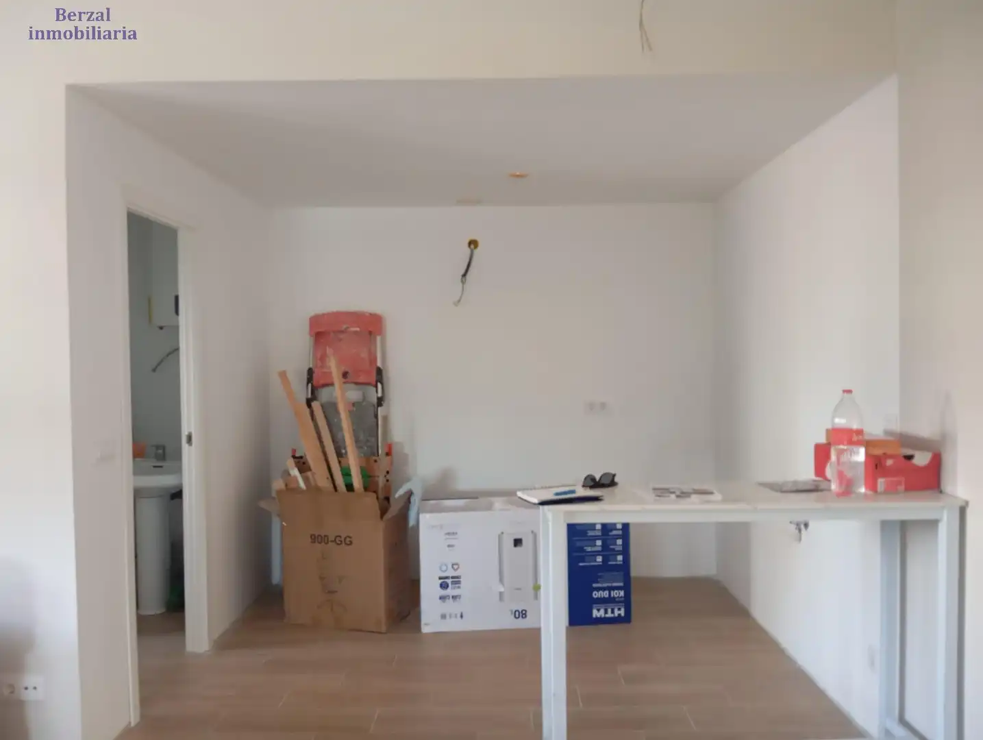 Geschaftsraum zur Miete in  Logroño