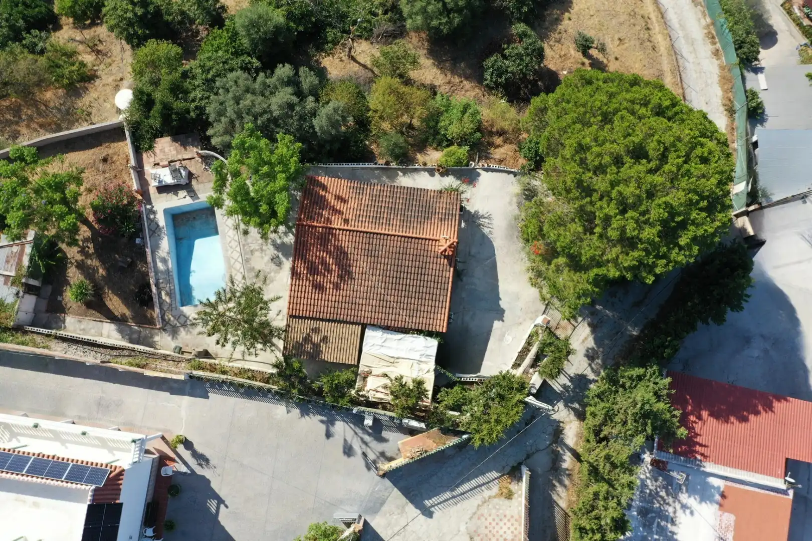 Außenansicht von Country house zum Verkauf in Estepona mit Klimaanlage, Privatgarten und Terrasse