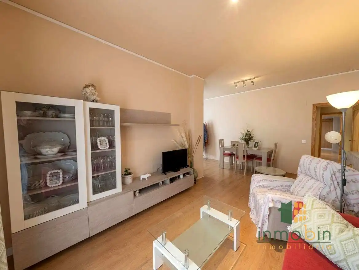 Wohnzimmer von Erdgeschoss zum Verkauf in Don Benito mit Klimaanlage und Abstellraum