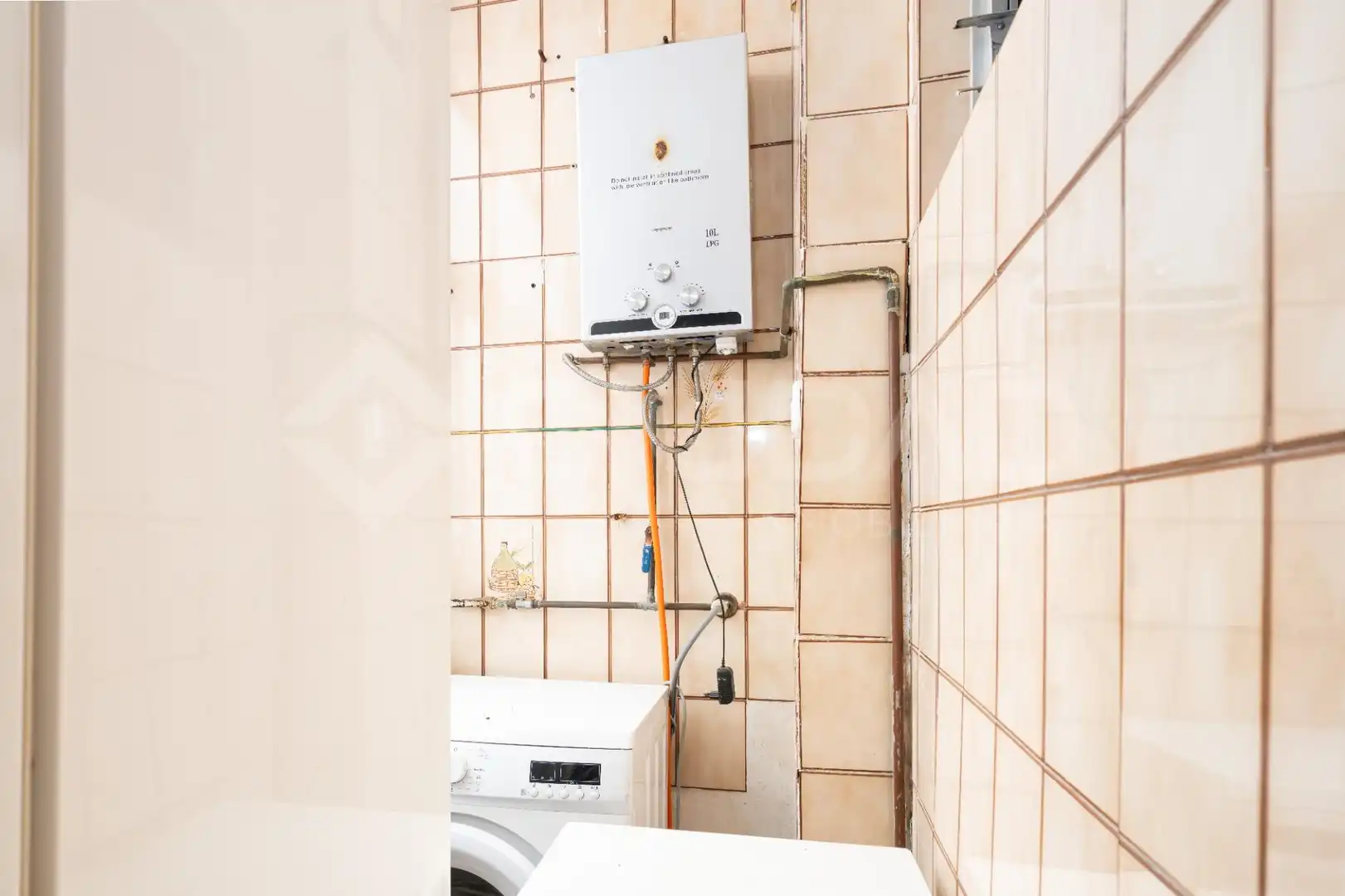 Bathroom of Flat for sale in Nervión
