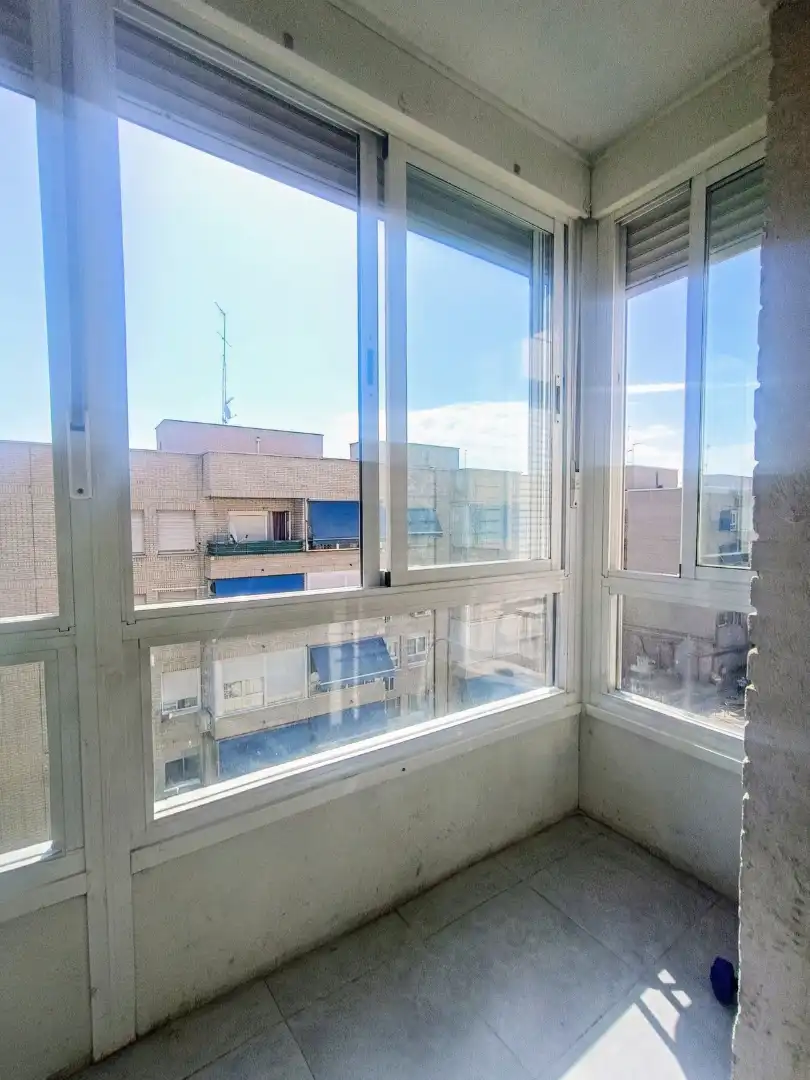 Terraza de Piso en venta en San Fernando de Henares con Aire acondicionado, Calefacción y Trastero
