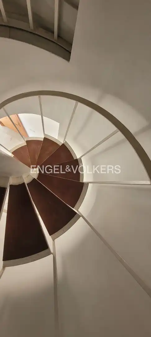 Maisonette zur Miete in Sevilla mit Klimaanlage, Heizung und Balkon