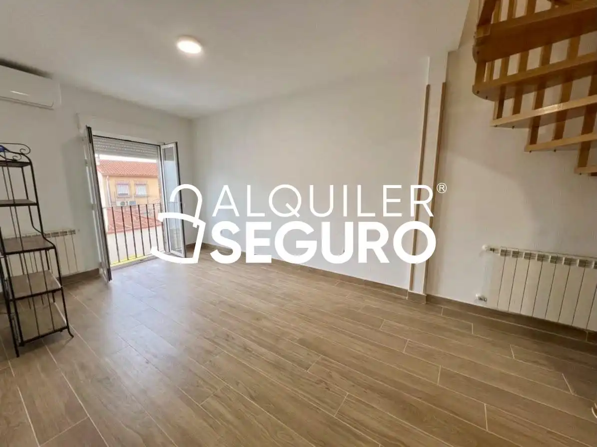 Piso de alquiler en Valdeolmos-Alalpardo, Madrid