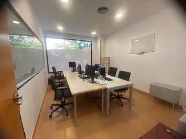Business premises to rent in El Puerto