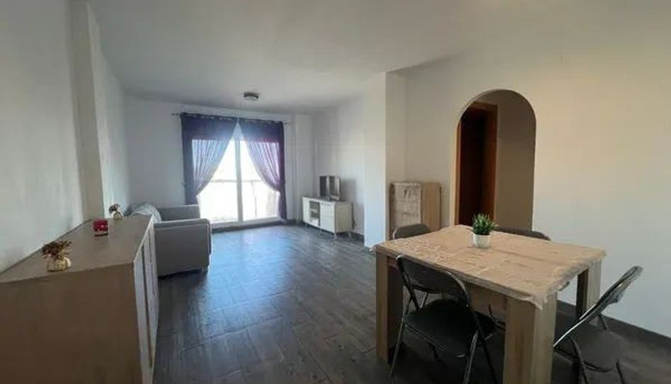 Apartamento en venta en Zona Pueblo - 5