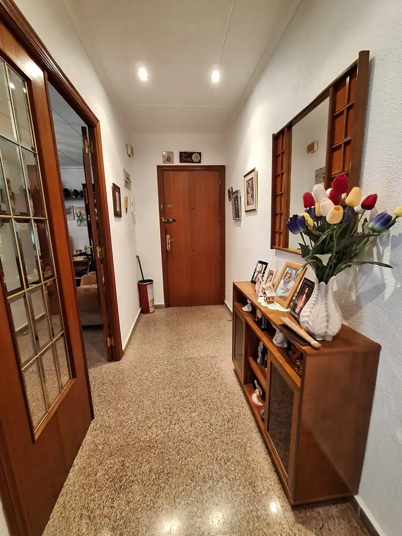 Piso en venta en Elche / Elx con Balcón