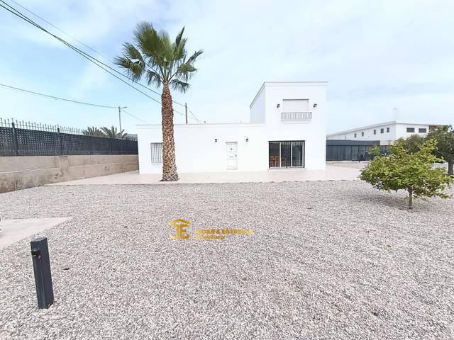 Casa-chalet en Venta en Campillo