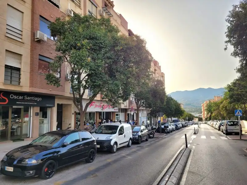 Piso en venta en Calle Jerez Perchet, 24, Cortijo Bazán - Los Casinis - Los Cipreses
