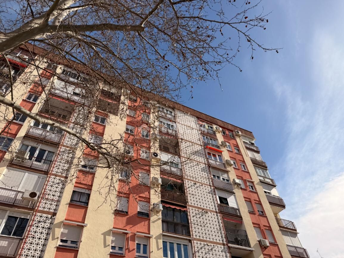 Flat for sale in Canillas, Hortaleza