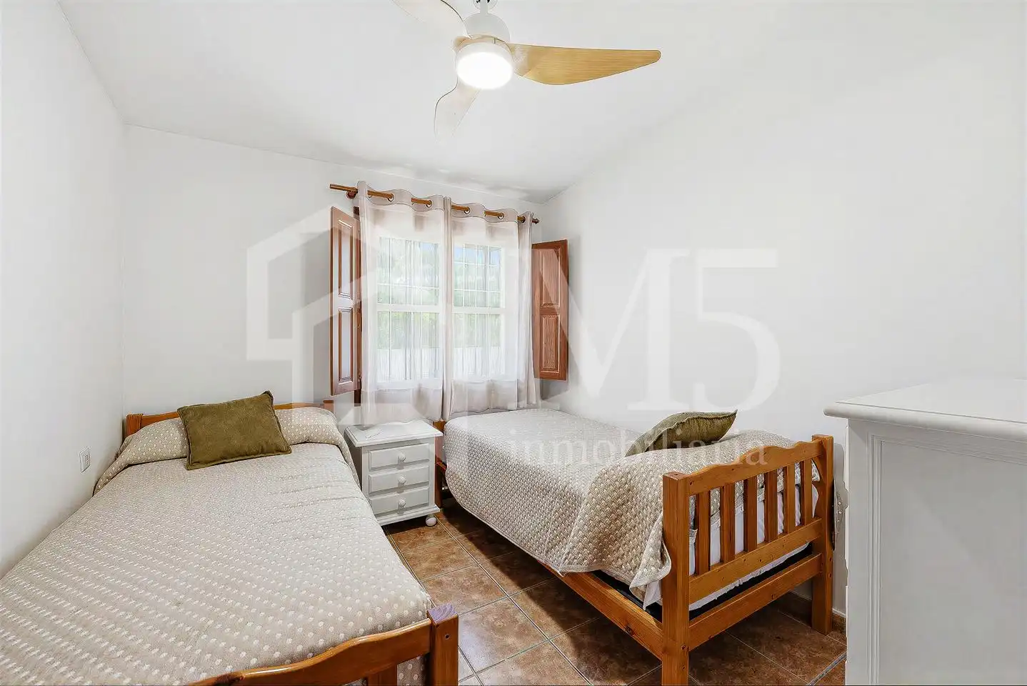 Schlafzimmer von Country house zum Verkauf in Vélez-Málaga mit Klimaanlage, Privatgarten und Terrasse