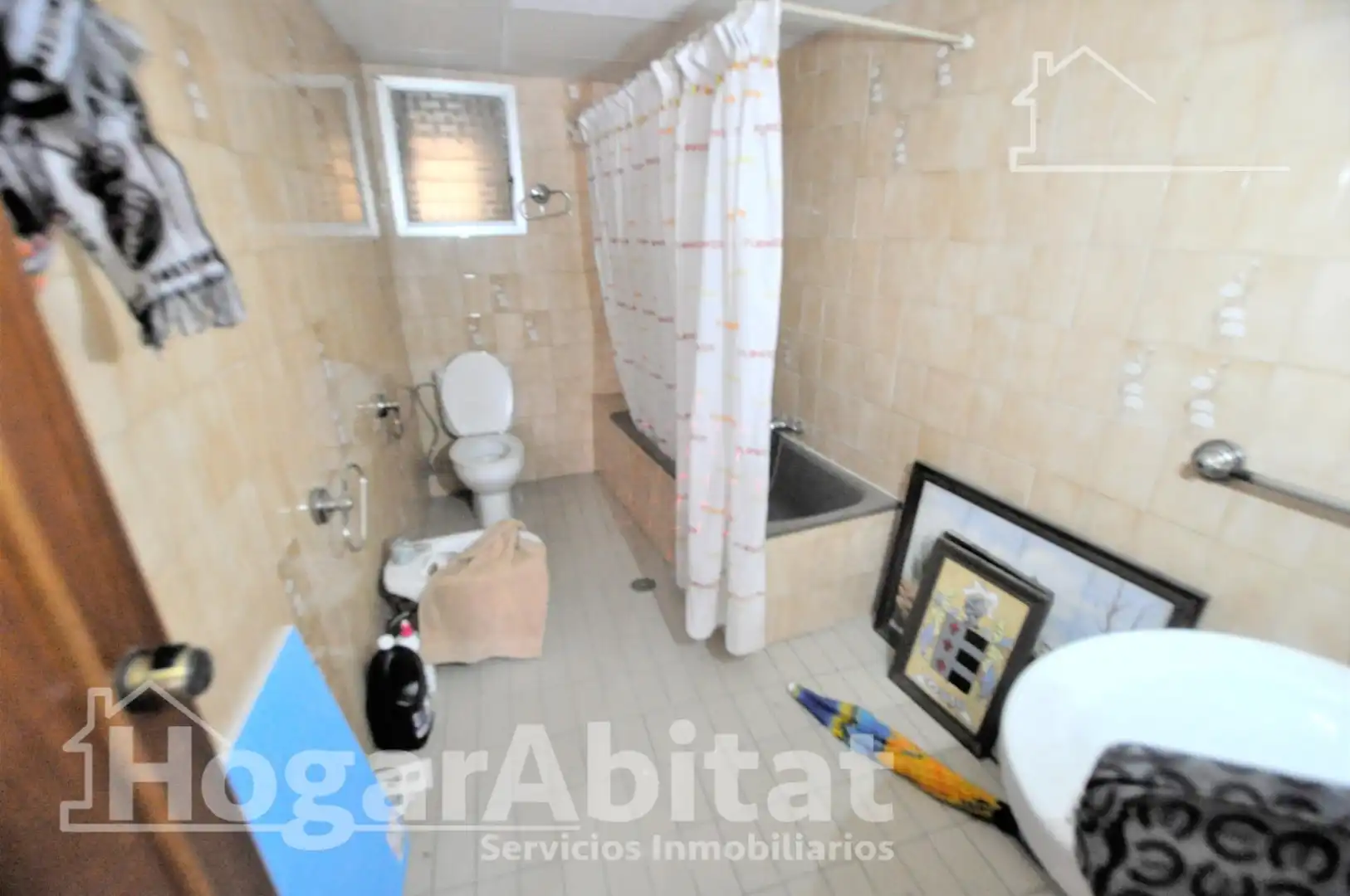 Baño de Piso en venta en Manises con Amueblado y Balcón