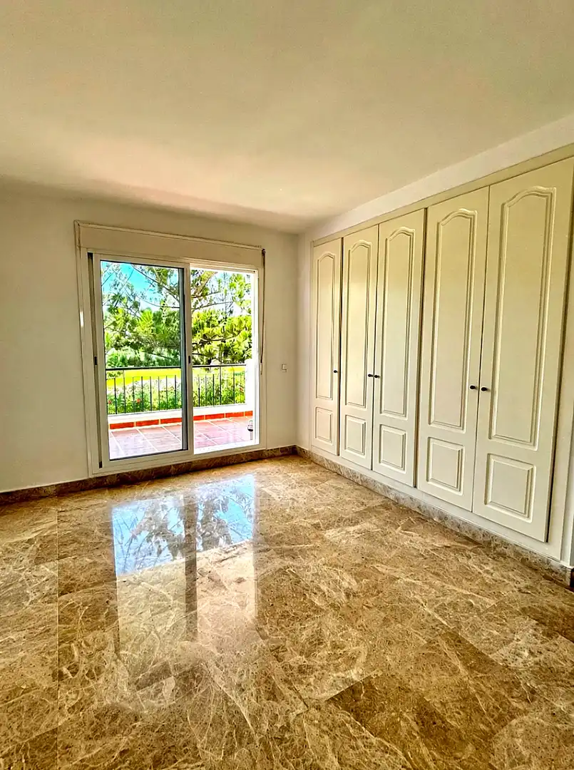 Maison jumelée avec terrasse à vendre à Nueva Andalucía, imagen 14