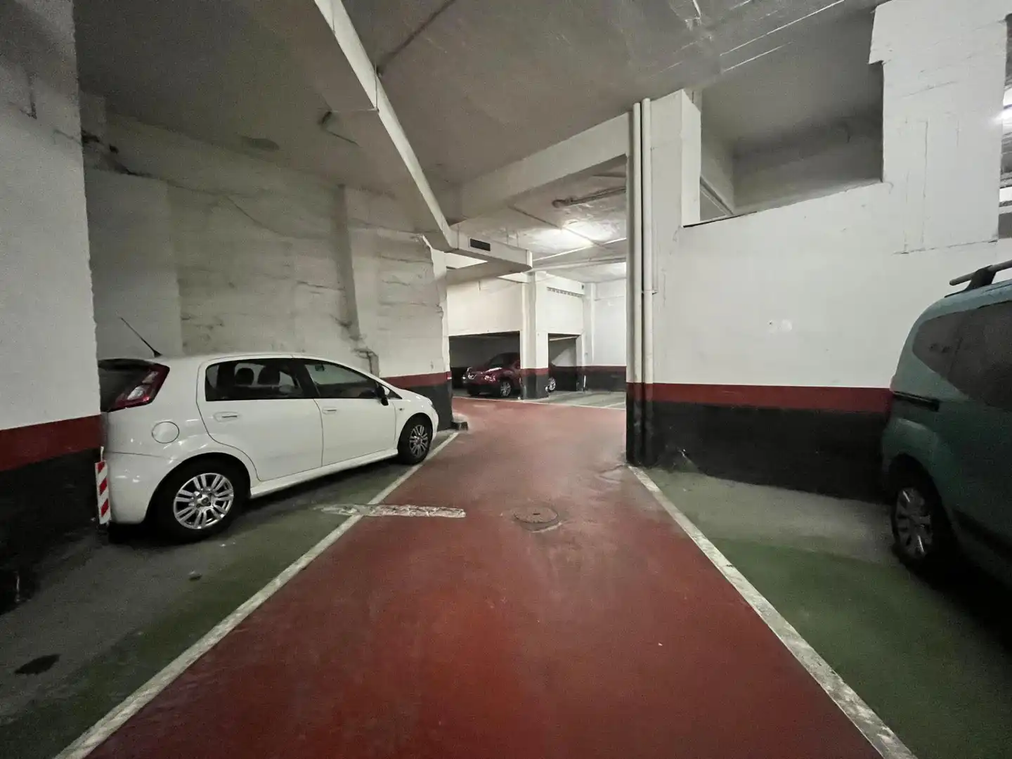 Parking for sale in Centro - Ariz - Uribarri, imagen 3