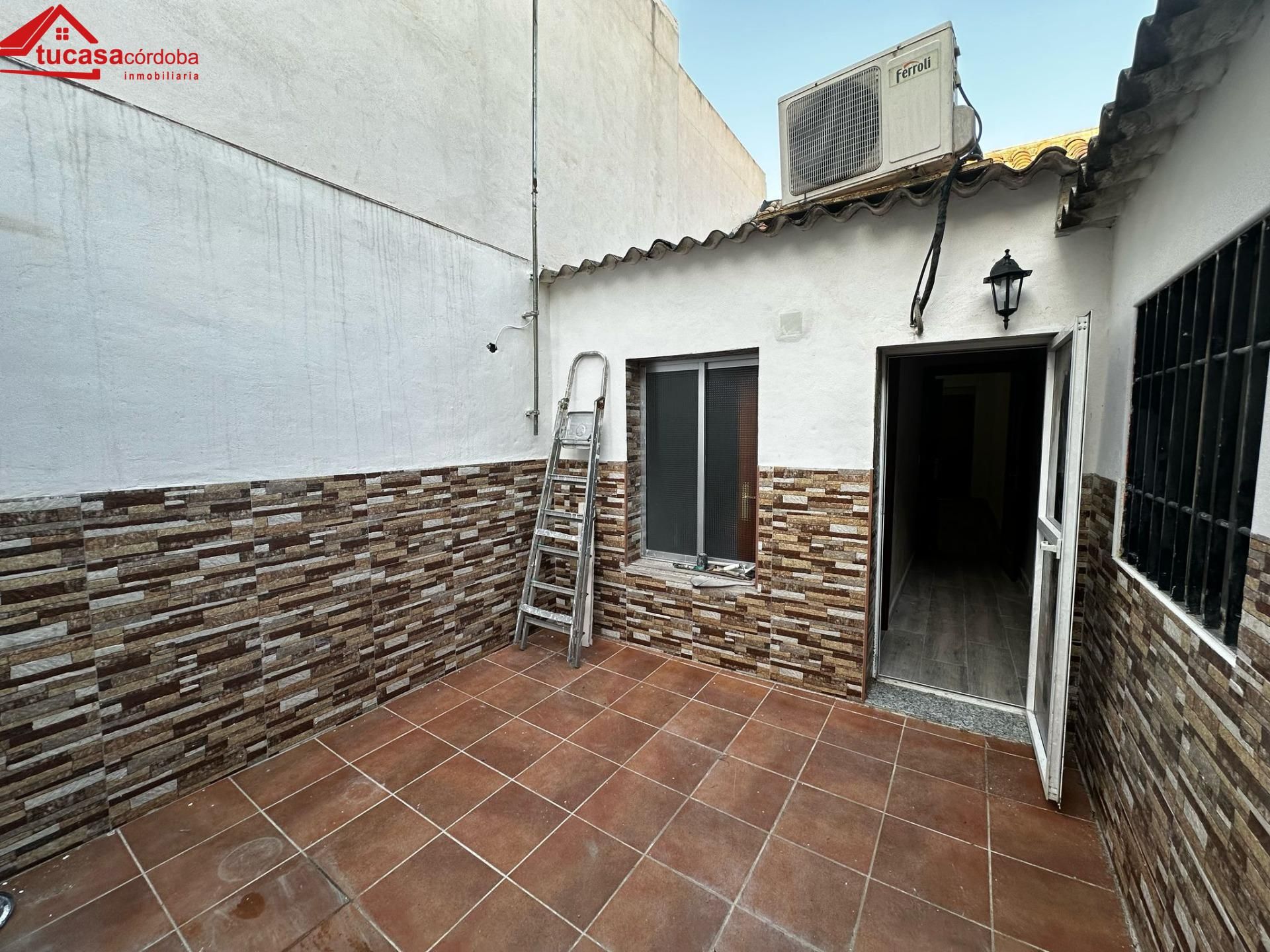 Terrassa de Casa o xalet en venda en  Córdoba Capital amb Calefacció i Traster