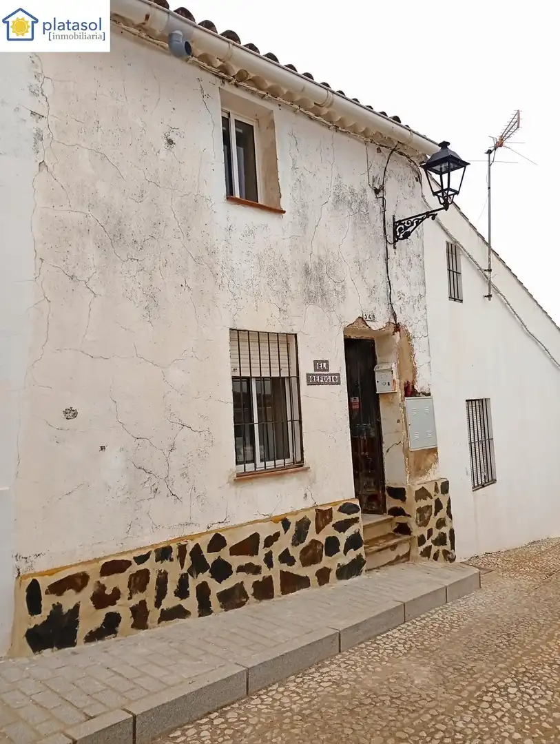 Vista exterior de Casa o xalet en venda en Corteconcepción amb Jardí privat