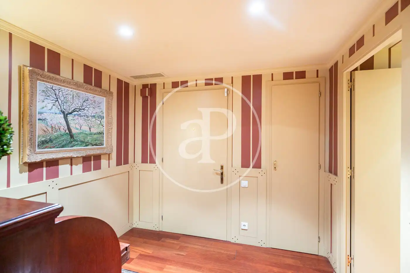 Habitación de Piso en venta en Barcelona con Aire acondicionado, Calefacción y Jardín privado