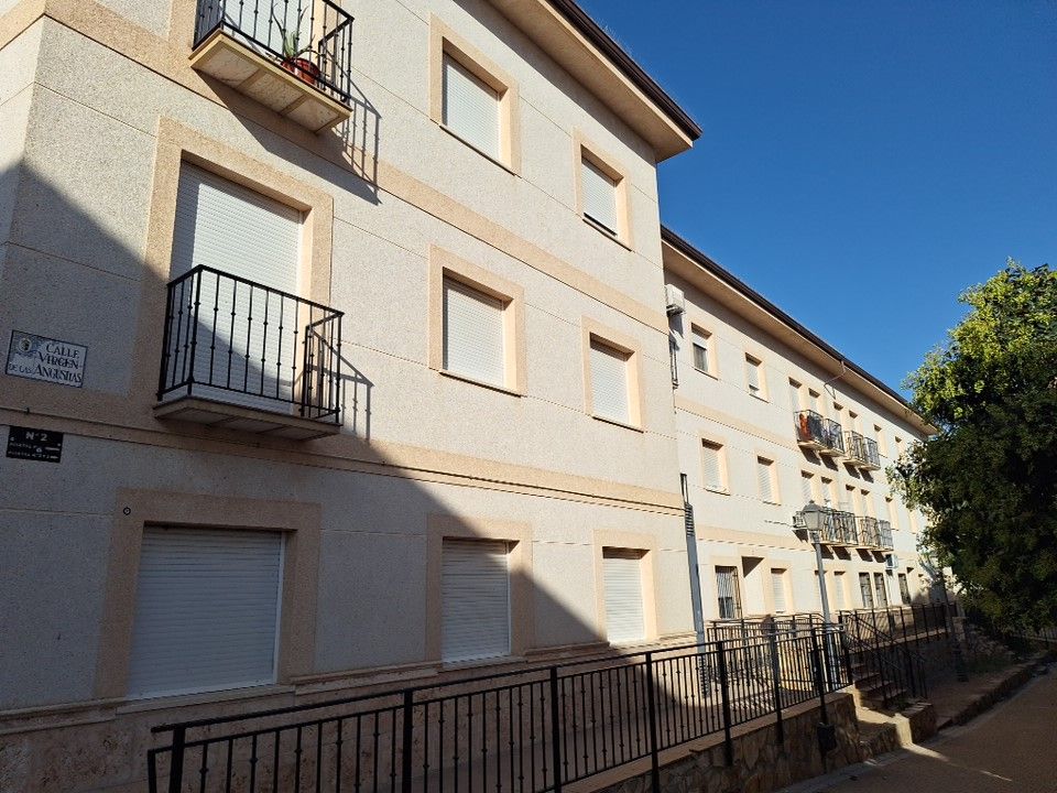 Vista exterior de Pis en venda en Horcajo de Santiago amb Traster