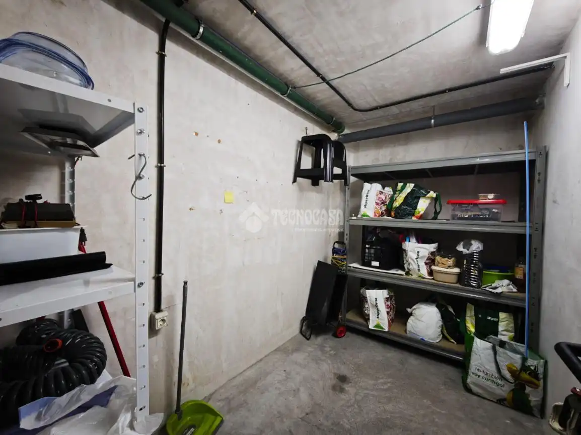 Storage room for sale in Arona